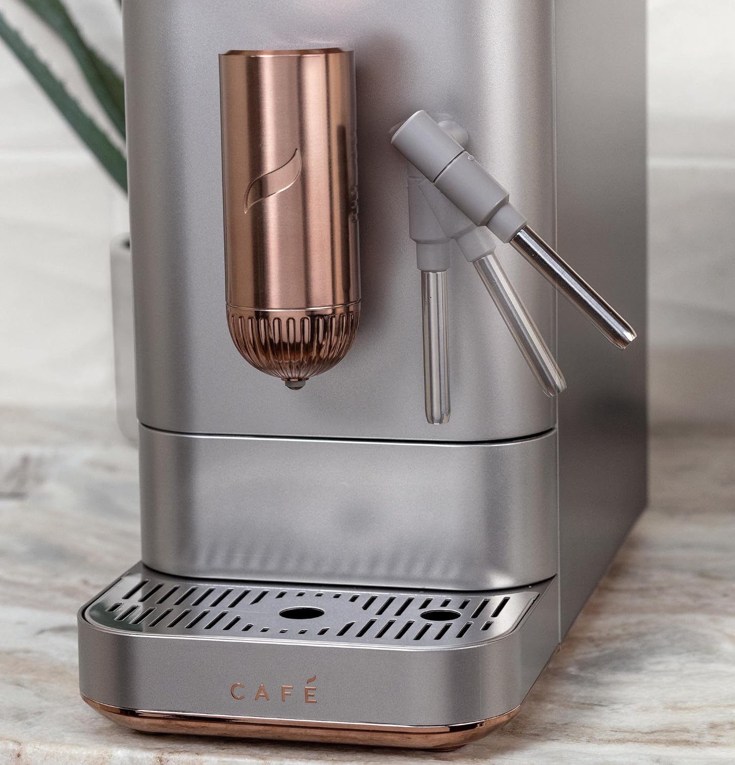 Judgement: Café Affetto Automatic Espresso Machine + Milk Frother, Steel Silver, 1.2 Liter, (C7CEBBS2RS3)